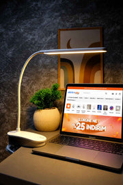 2.5W Beyaz Gövde Şarjlı Dokunmatik Mandallı LED Masa Lambası
